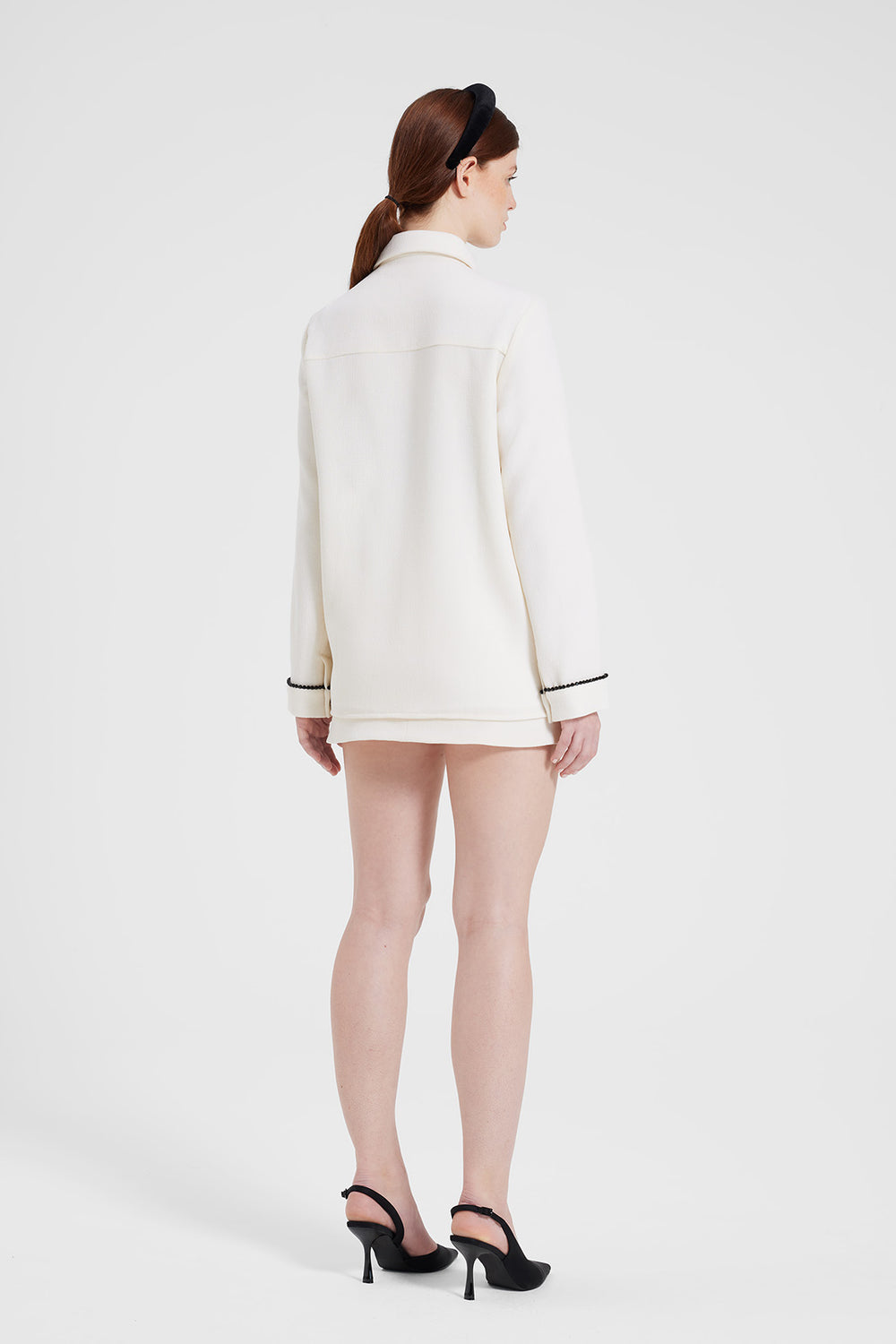 Load image into Gallery viewer, Ivory box jacket