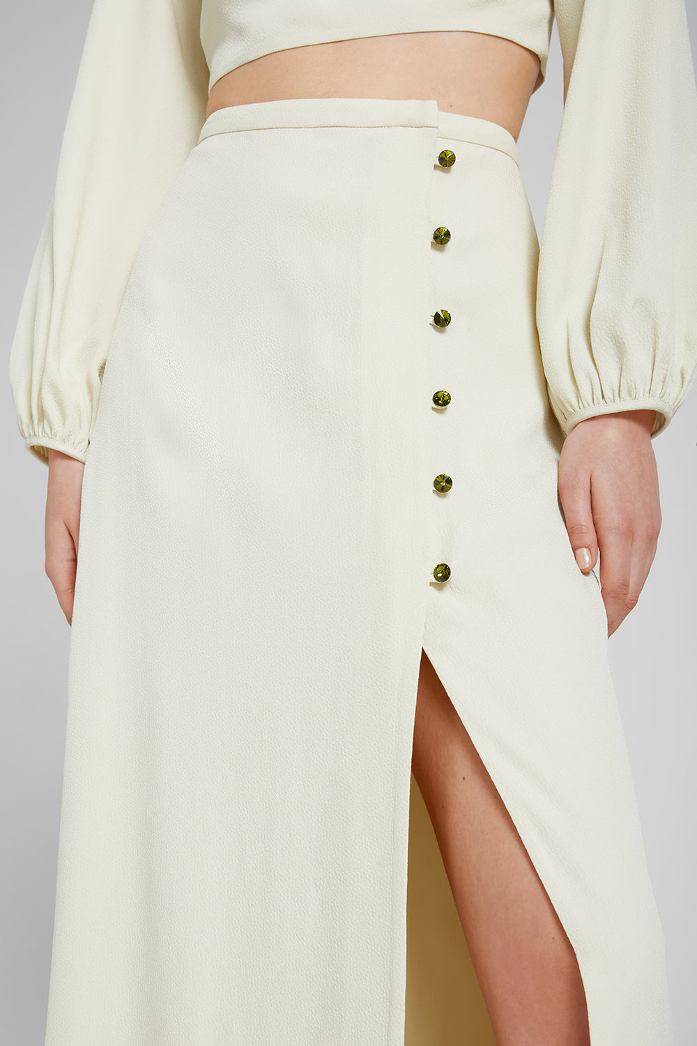 Load image into Gallery viewer, Textured crepe crop top