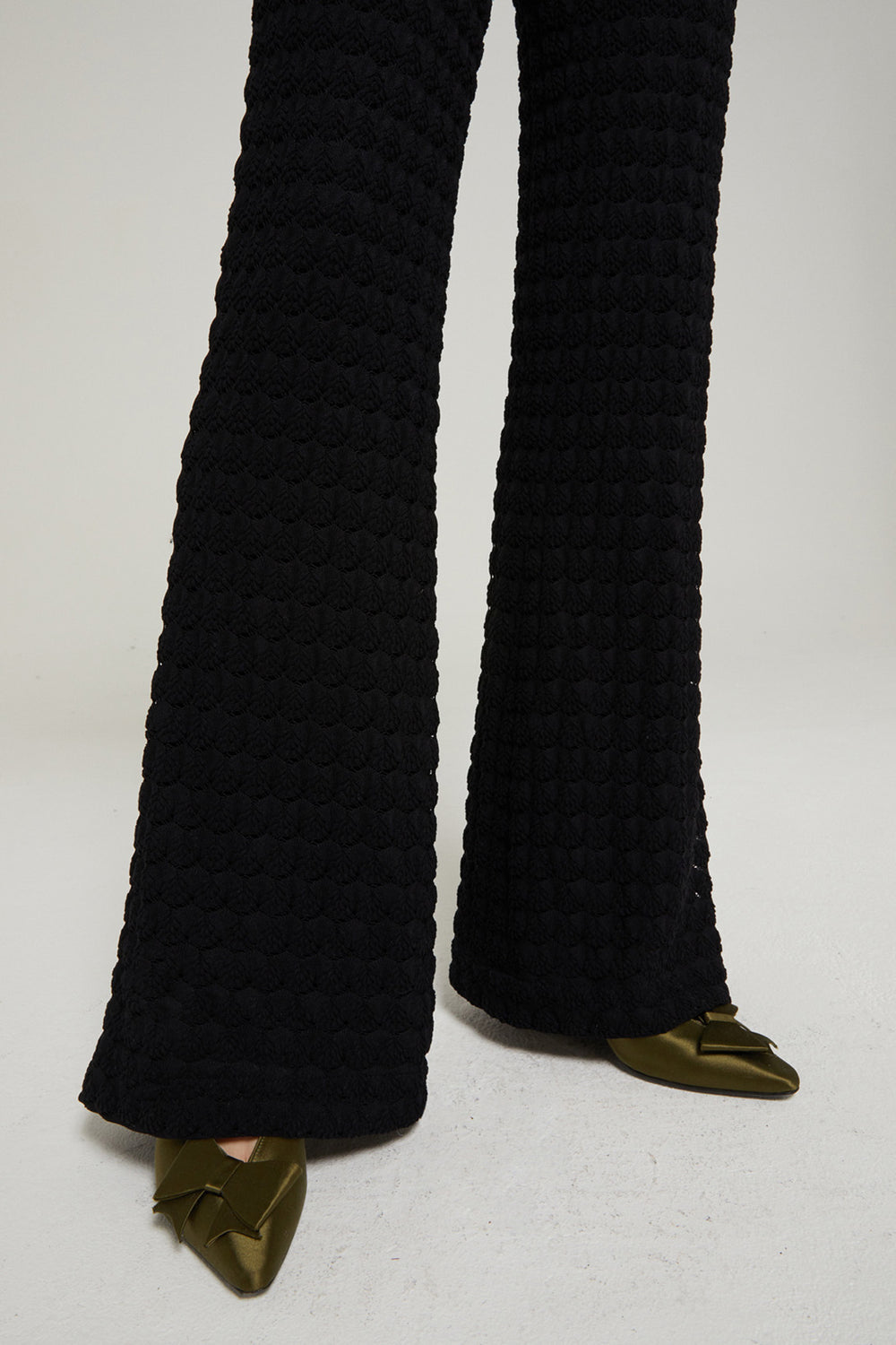 Load image into Gallery viewer, Knit Flared Trousers
