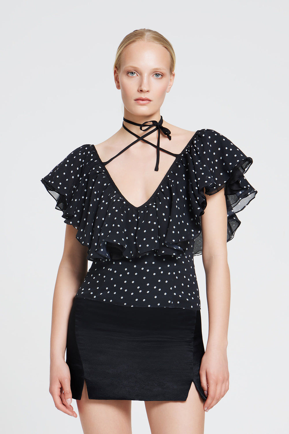 Load image into Gallery viewer, Ruffle polka dot top