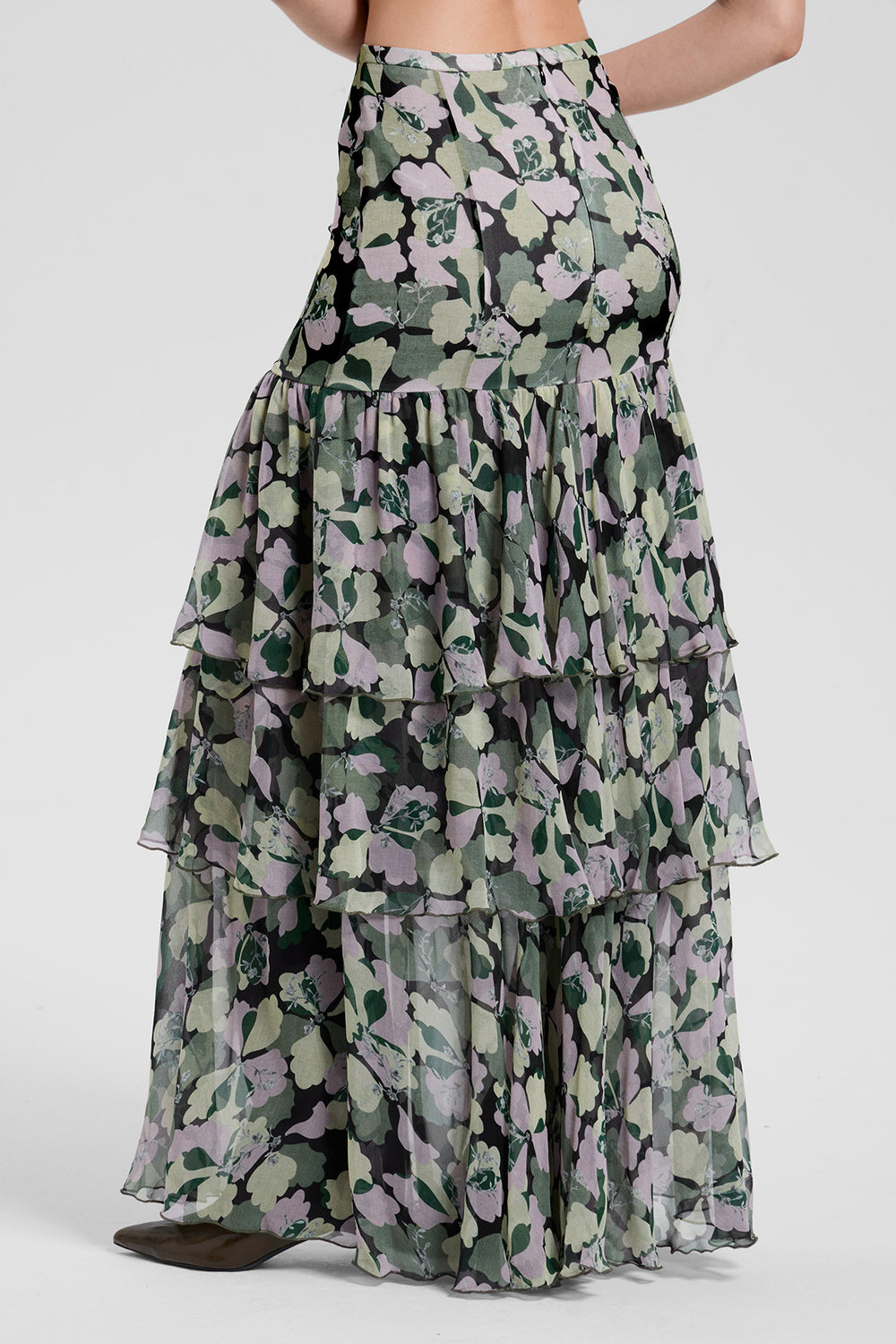 Load image into Gallery viewer, Floral tiered maxi skirt