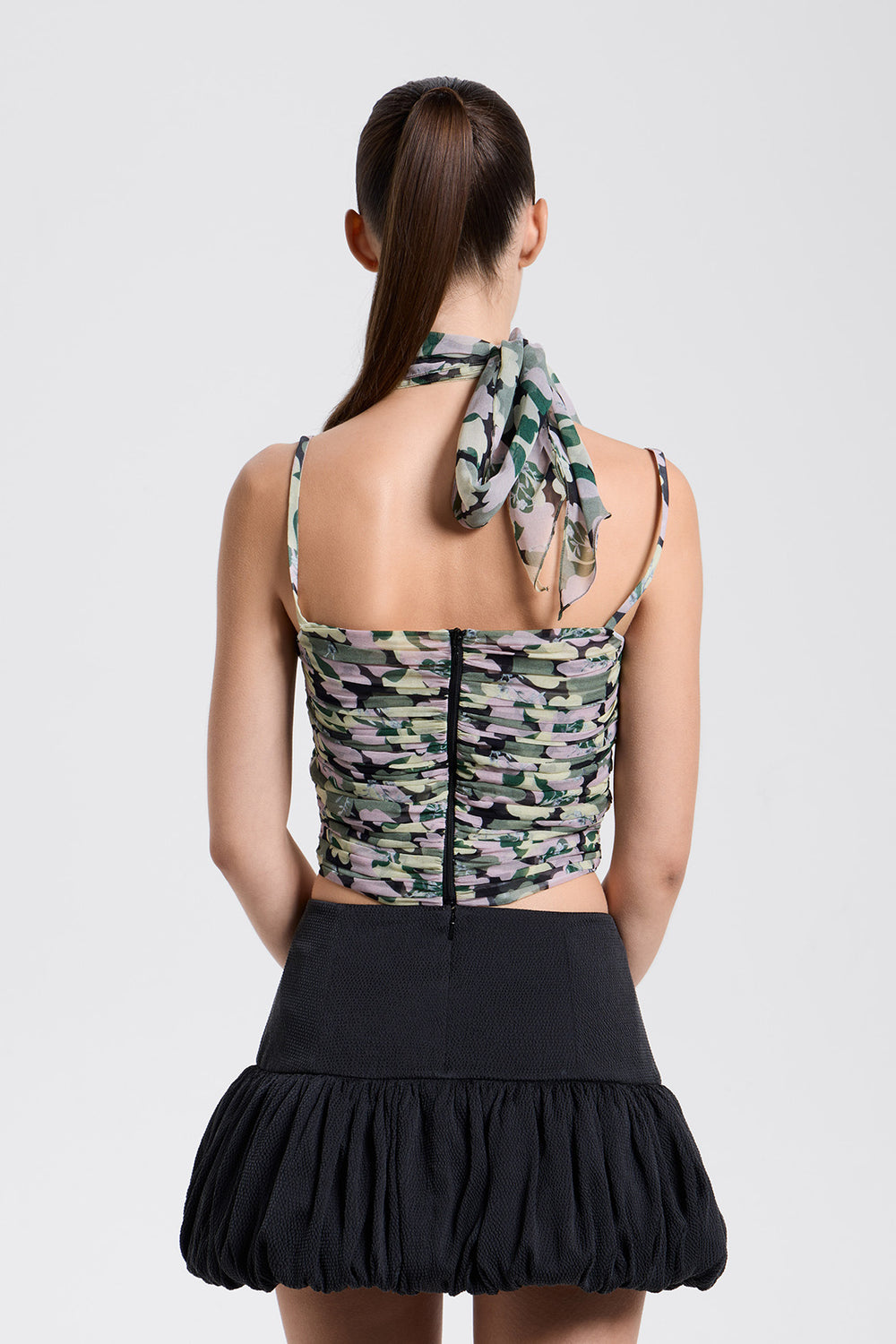 Load image into Gallery viewer, Gathered floral top