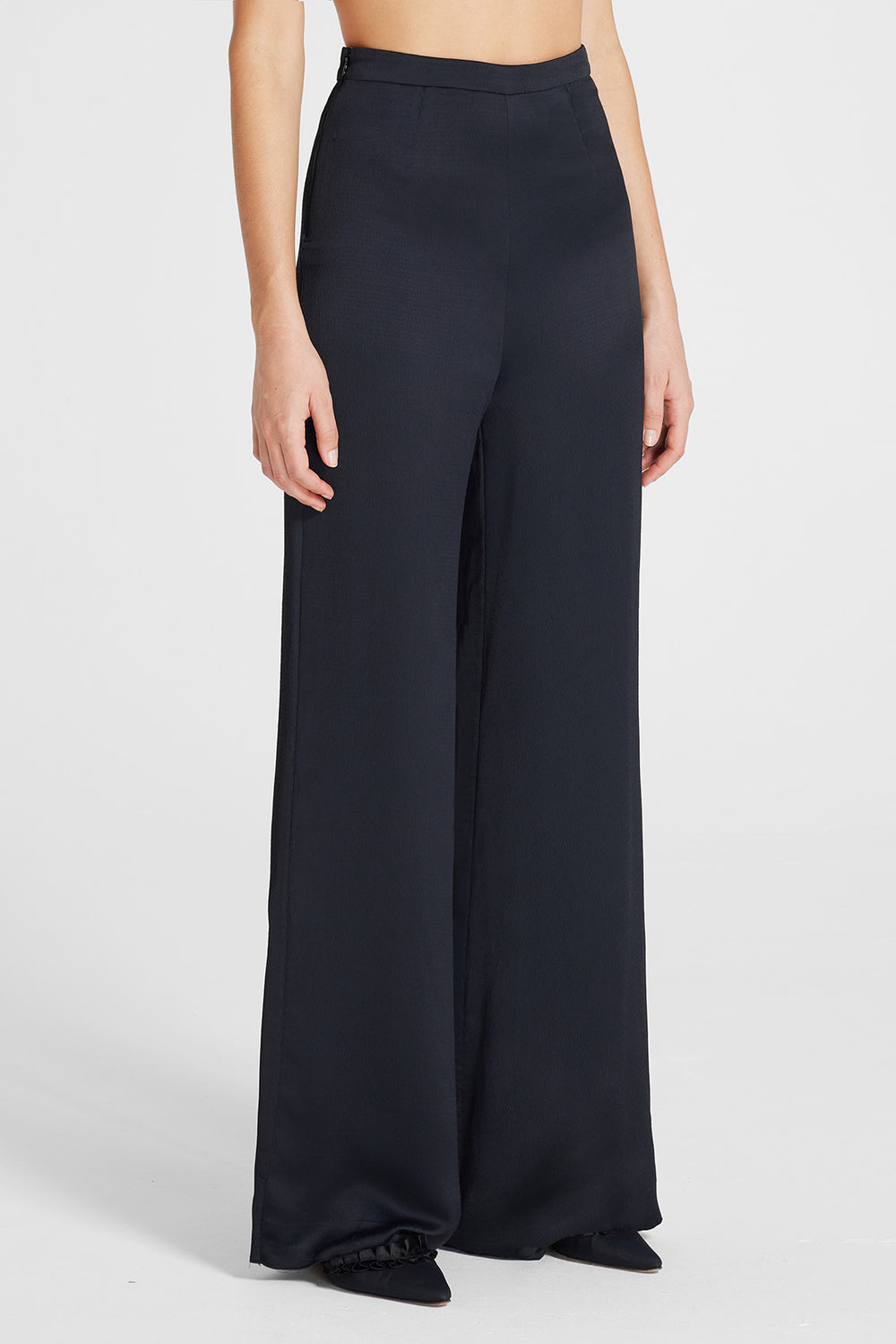 Load image into Gallery viewer, Wide-leg satin trousers